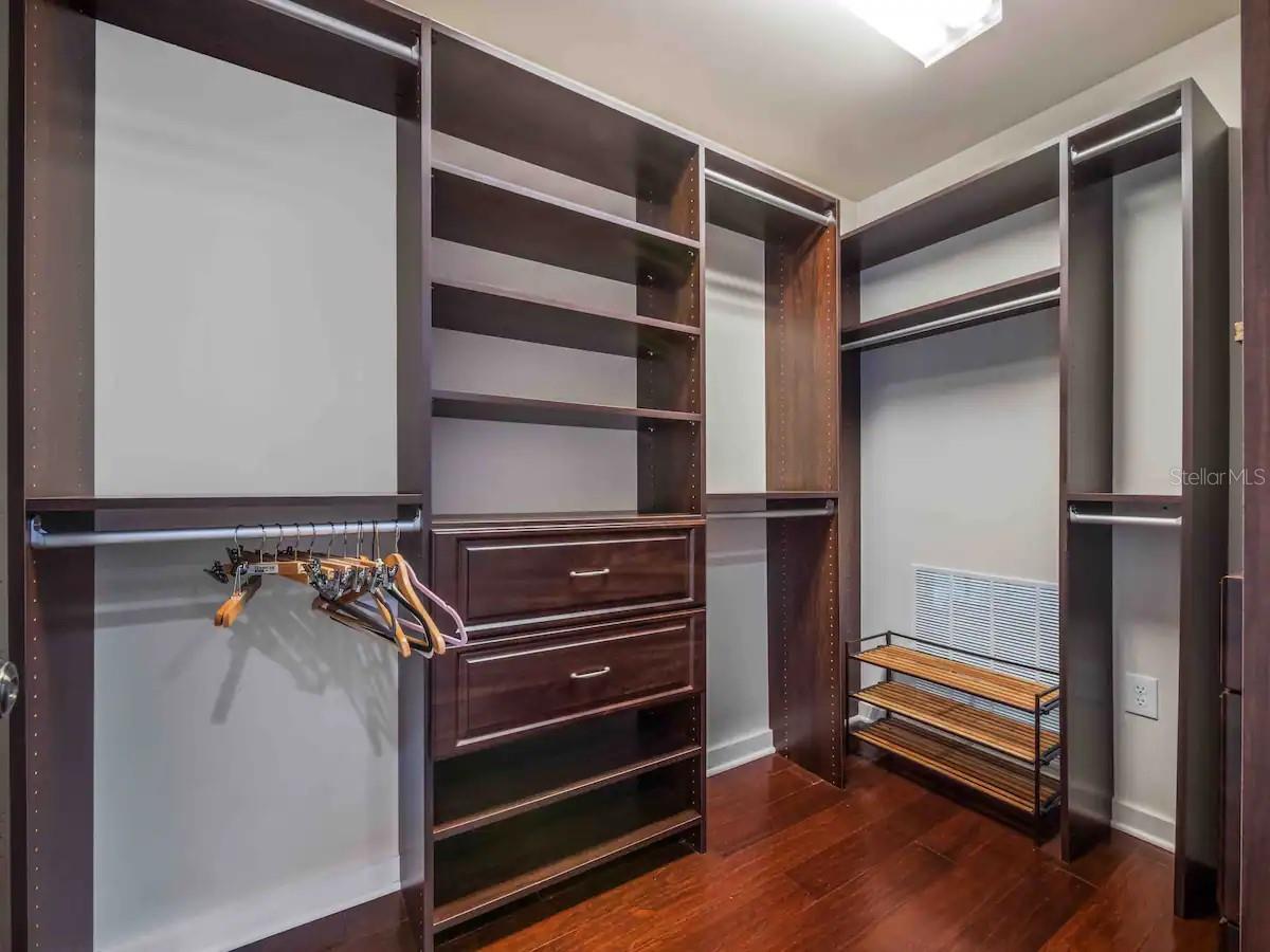 525 E JACKSON ST #802, ORLANDO, FL, 32801
