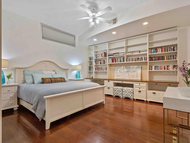 525 E JACKSON ST #802, ORLANDO, FL, 32801