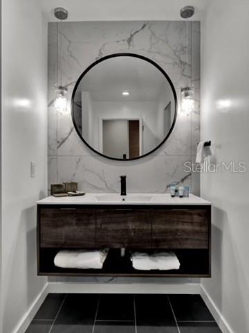 525 E JACKSON ST #802, ORLANDO, FL, 32801
