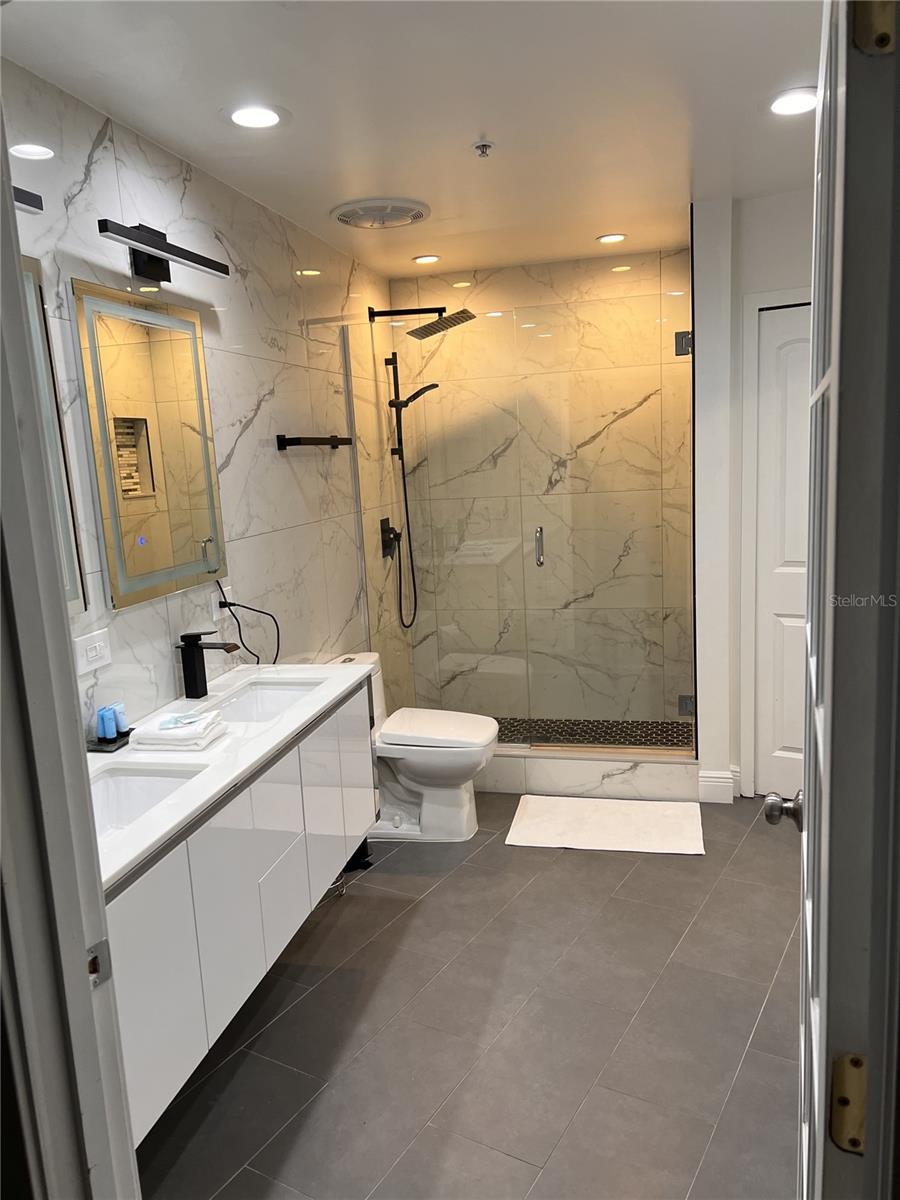 525 E JACKSON ST #802, ORLANDO, FL, 32801