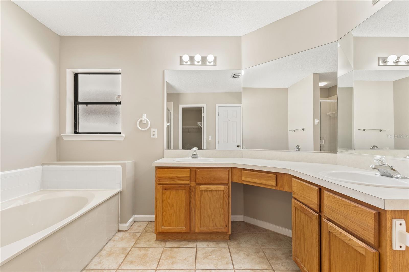 11281 CHAPELGATE LN, JACKSONVILLE, FL, 32223