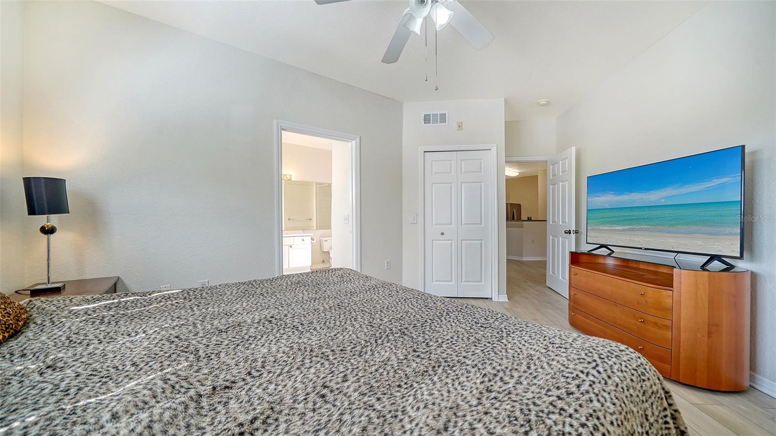 5180 NORTHRIDGE RD #107, SARASOTA, FL, 34238