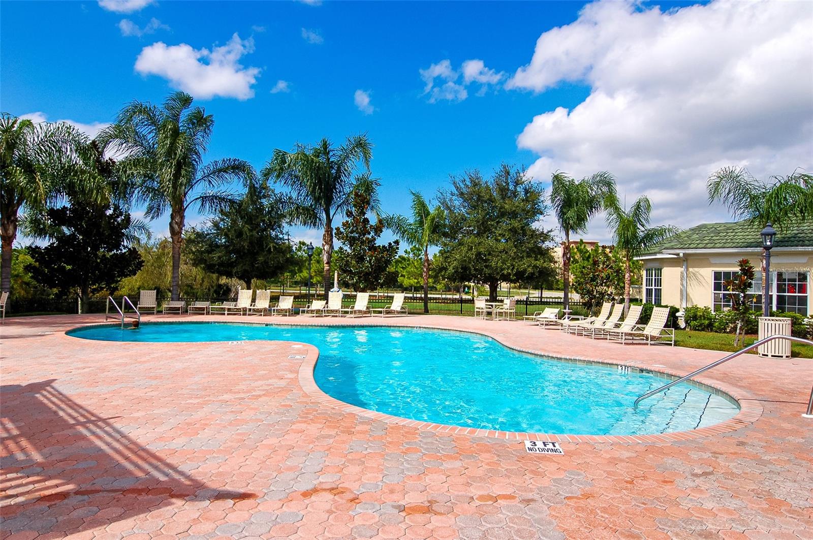 5180 NORTHRIDGE RD #107, SARASOTA, FL, 34238
