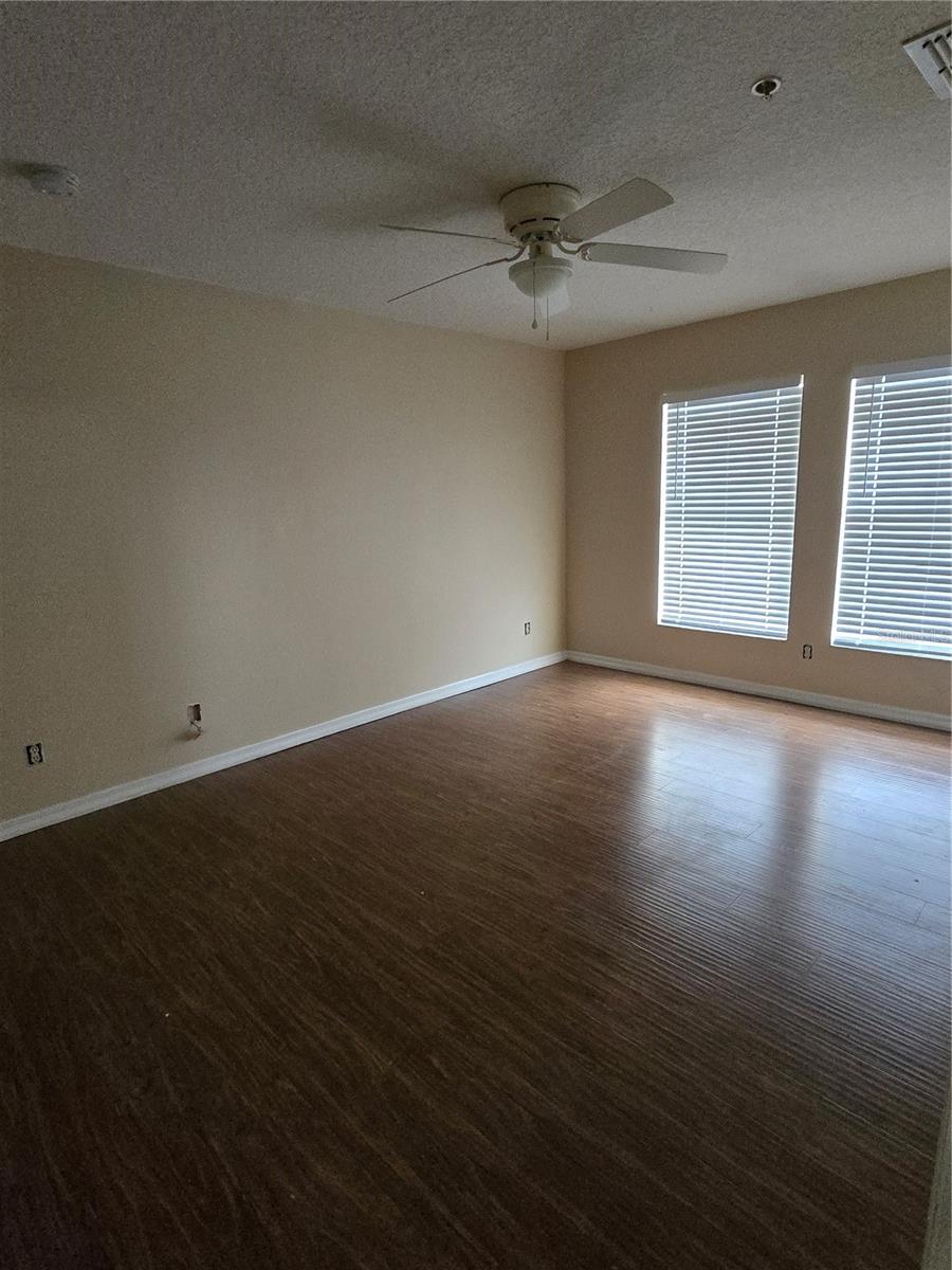 2039 CYPRESS BAY BLVD, KISSIMMEE, FL, 34743
