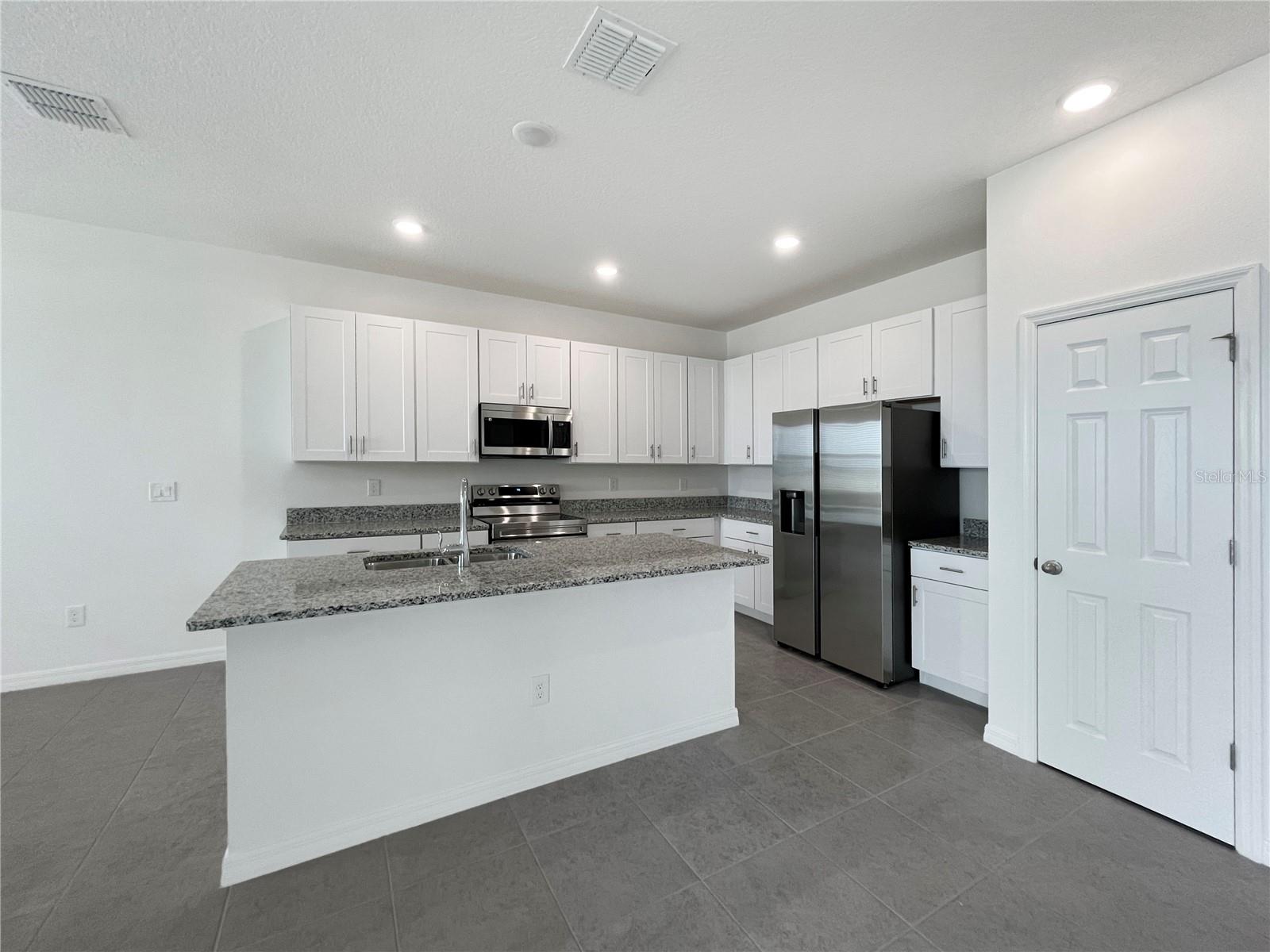 763 RICHMOND ESTATE AVE, HAINES CITY, FL, 33844