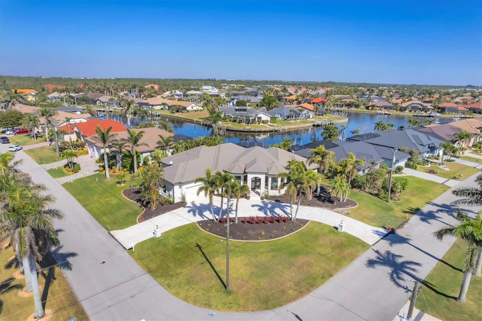 435 LA SILA CT, PUNTA GORDA, FL, 33950
