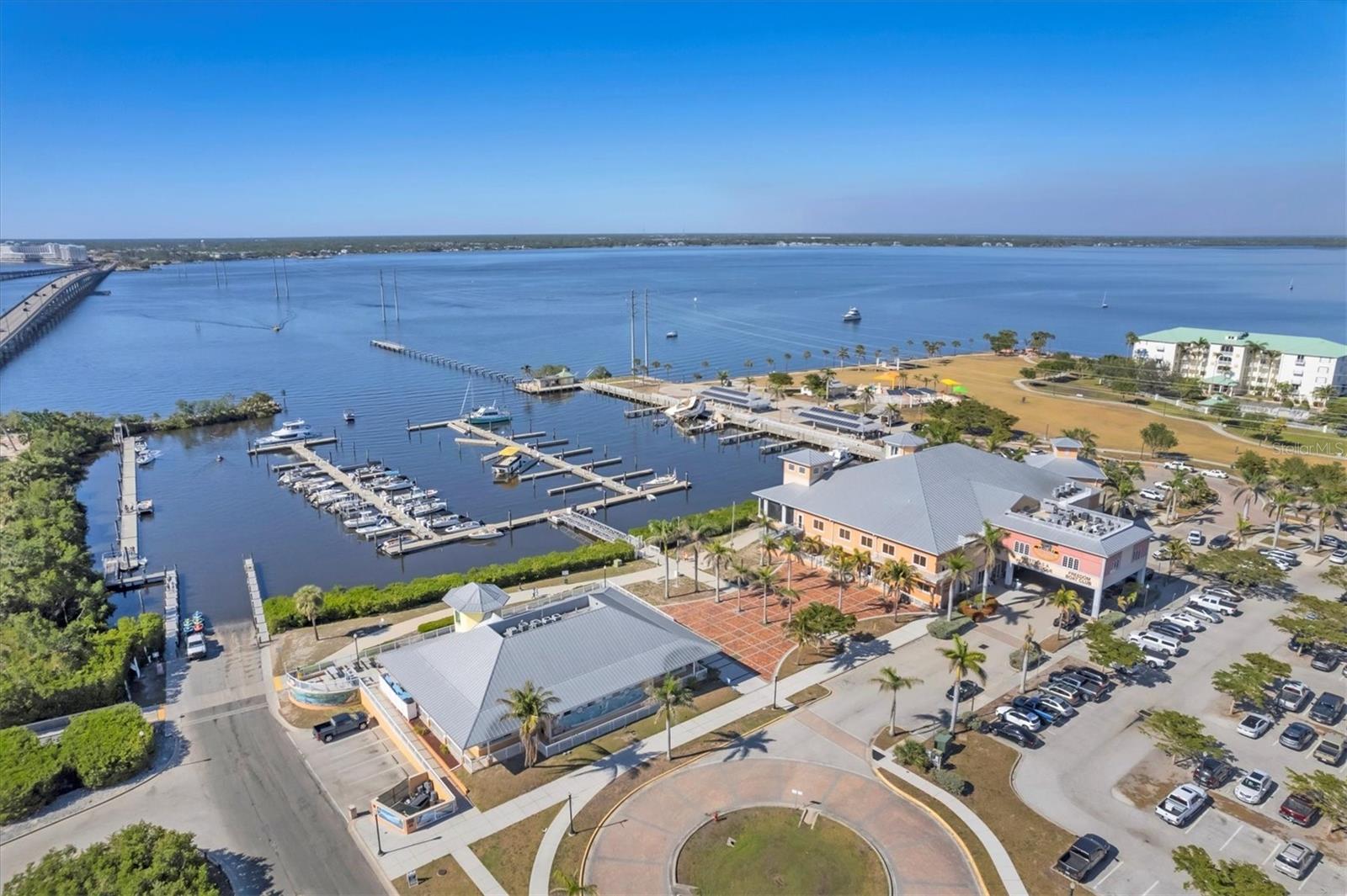 435 LA SILA CT, PUNTA GORDA, FL, 33950