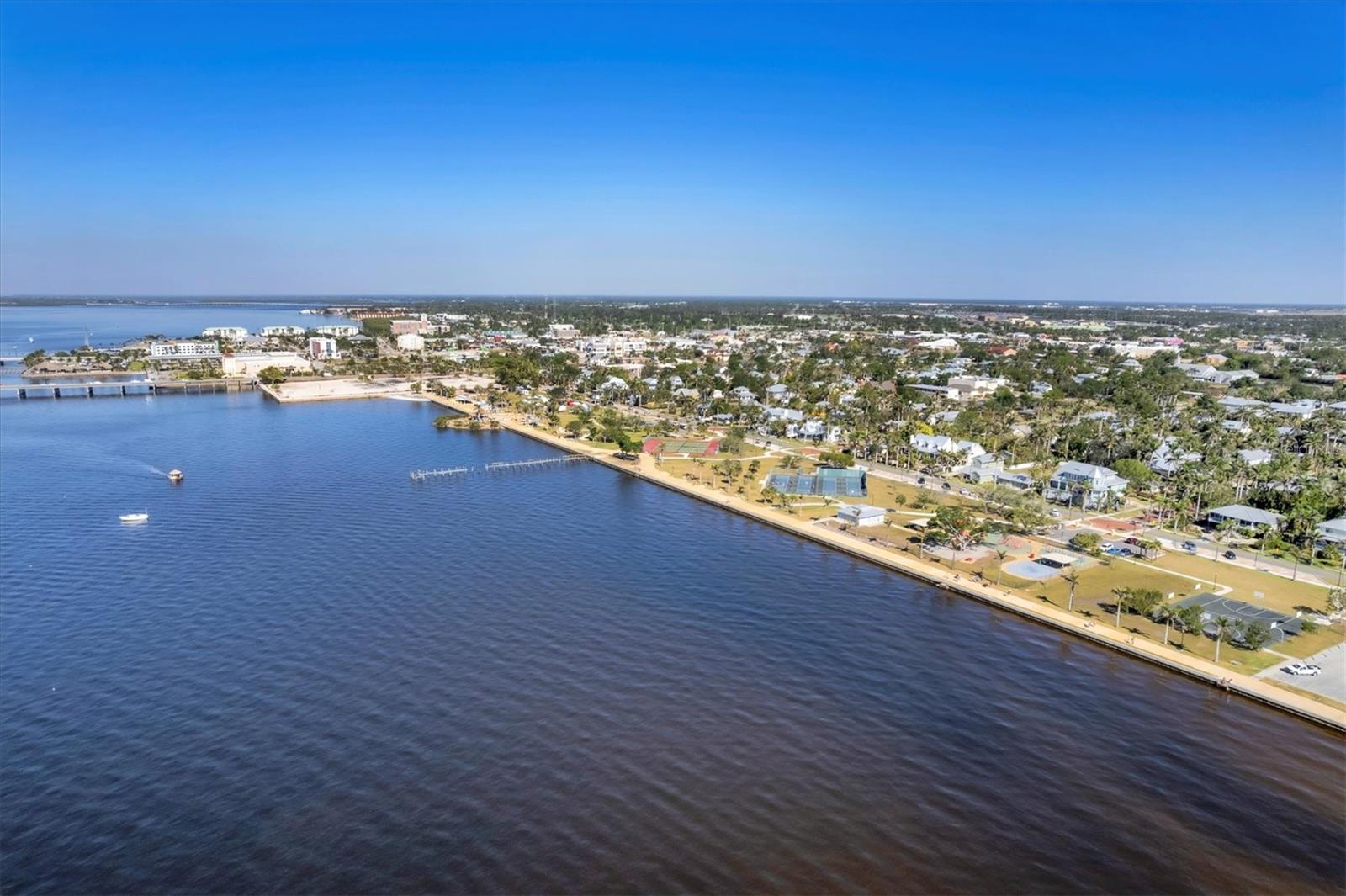 435 LA SILA CT, PUNTA GORDA, FL, 33950