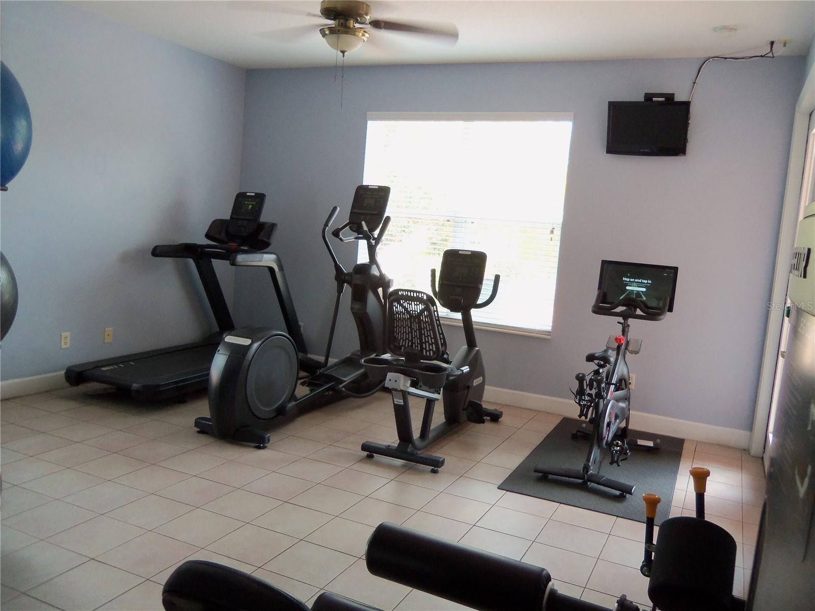 1197 S BEACH CIR, KISSIMMEE, FL, 34746