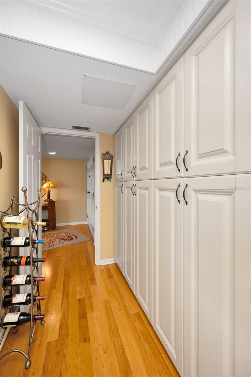 3021 COUNTRYSIDE BLVD #24A, CLEARWATER, FL, 33761