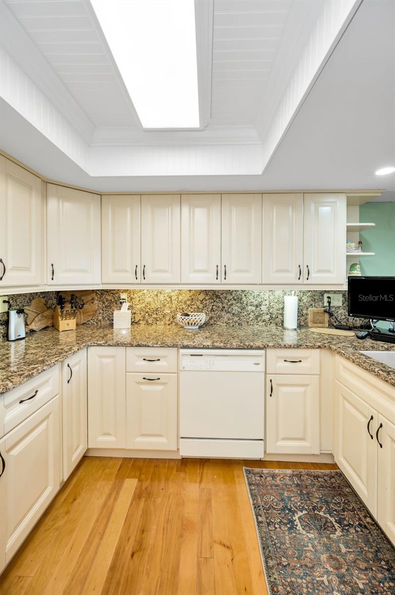 3021 COUNTRYSIDE BLVD #24A, CLEARWATER, FL, 33761