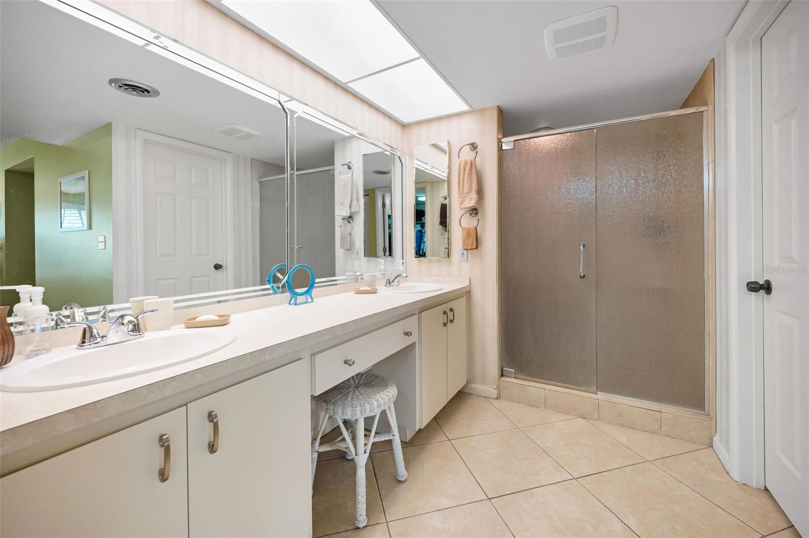 3021 COUNTRYSIDE BLVD #24A, CLEARWATER, FL, 33761