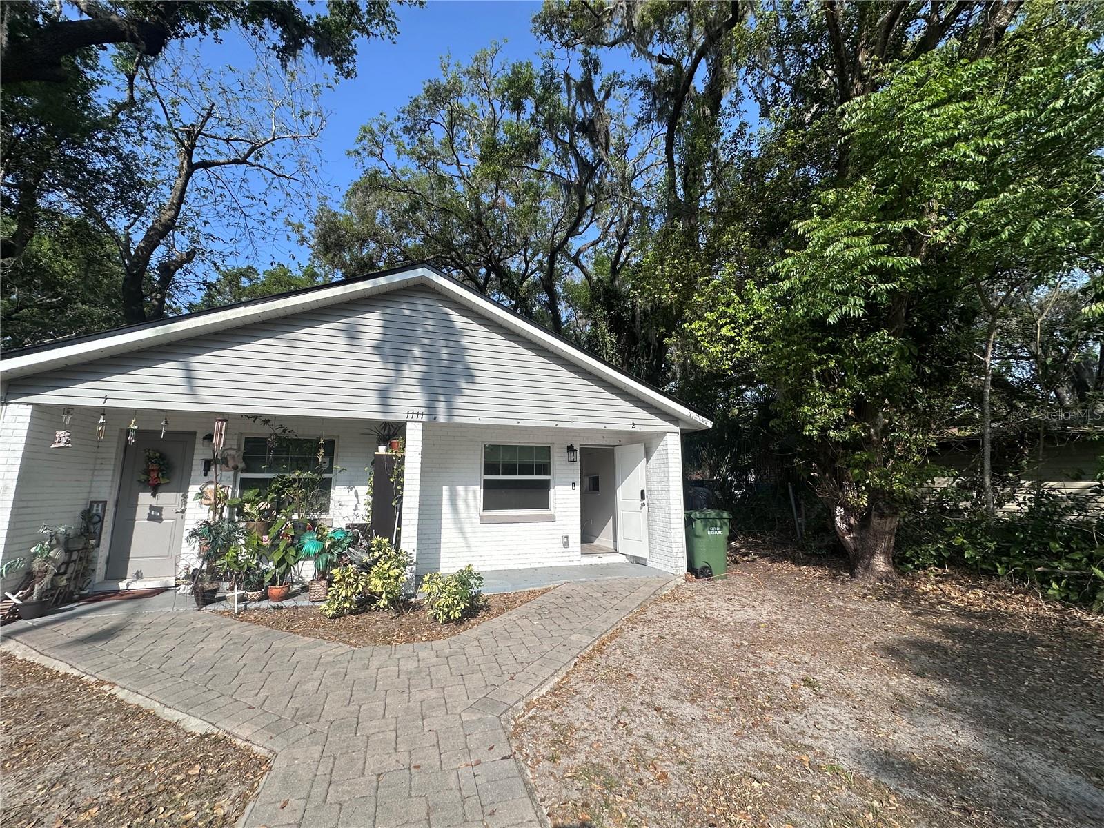 1111 STINSON ST, LEESBURG, FL, 34748