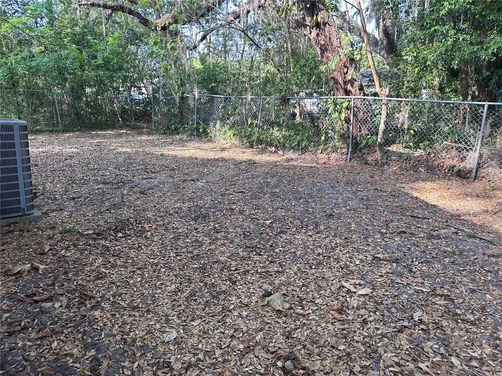 1111 STINSON ST, LEESBURG, FL, 34748