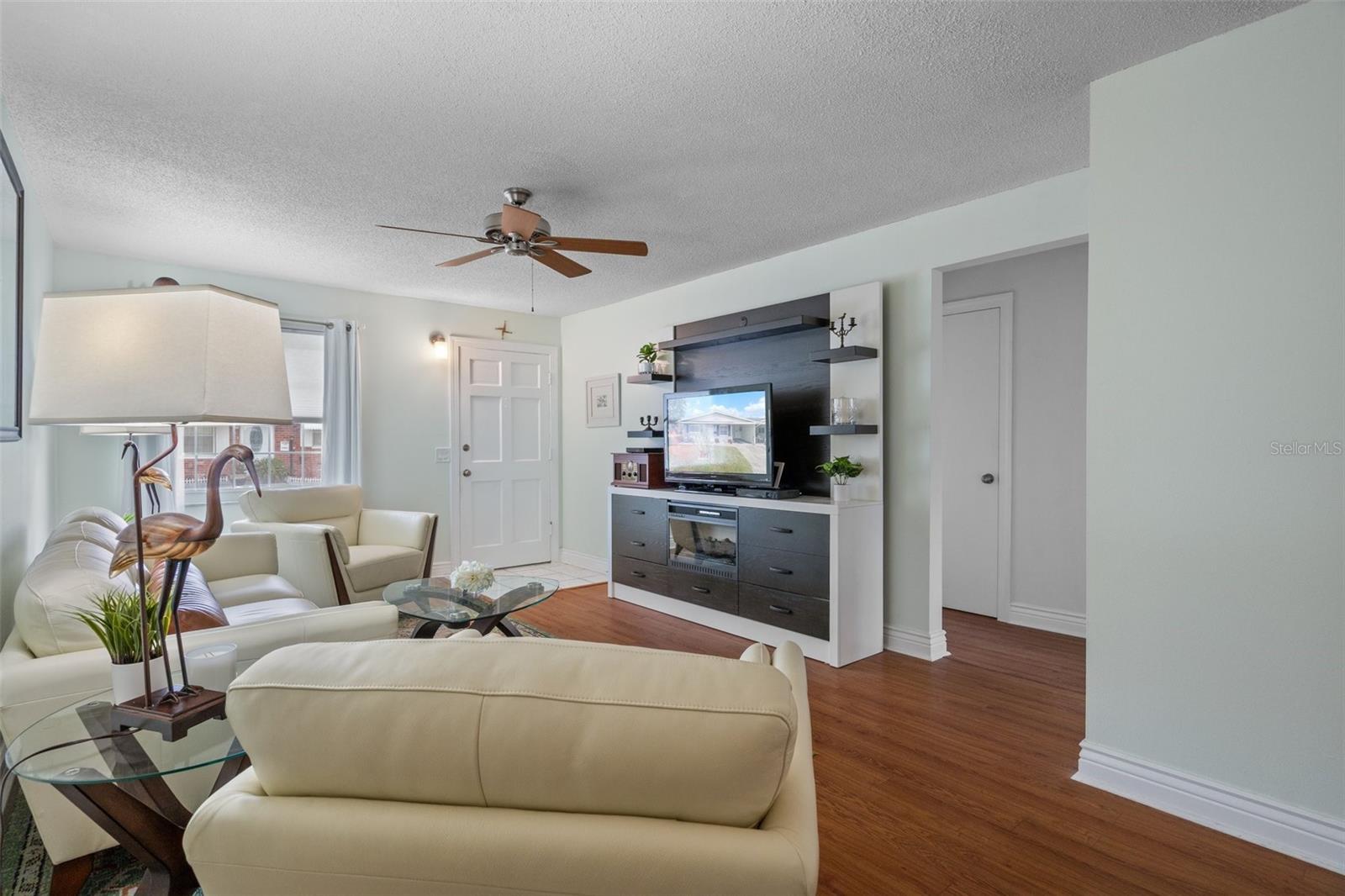 10008 DAFFODIL ST N #186, PINELLAS PARK, FL, 33782