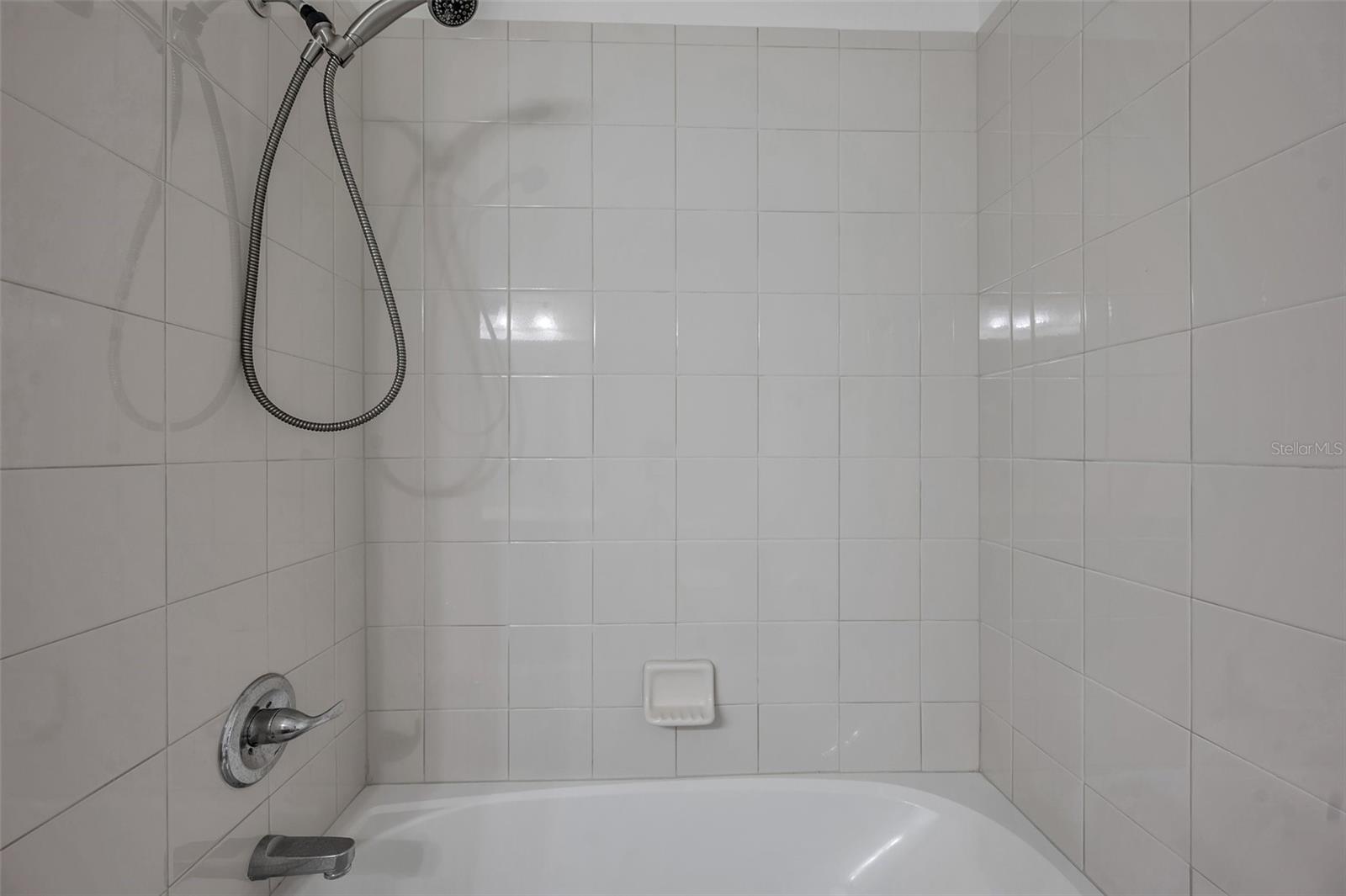 11331 EMERALD SHORE DR, RIVERVIEW, FL, 33579