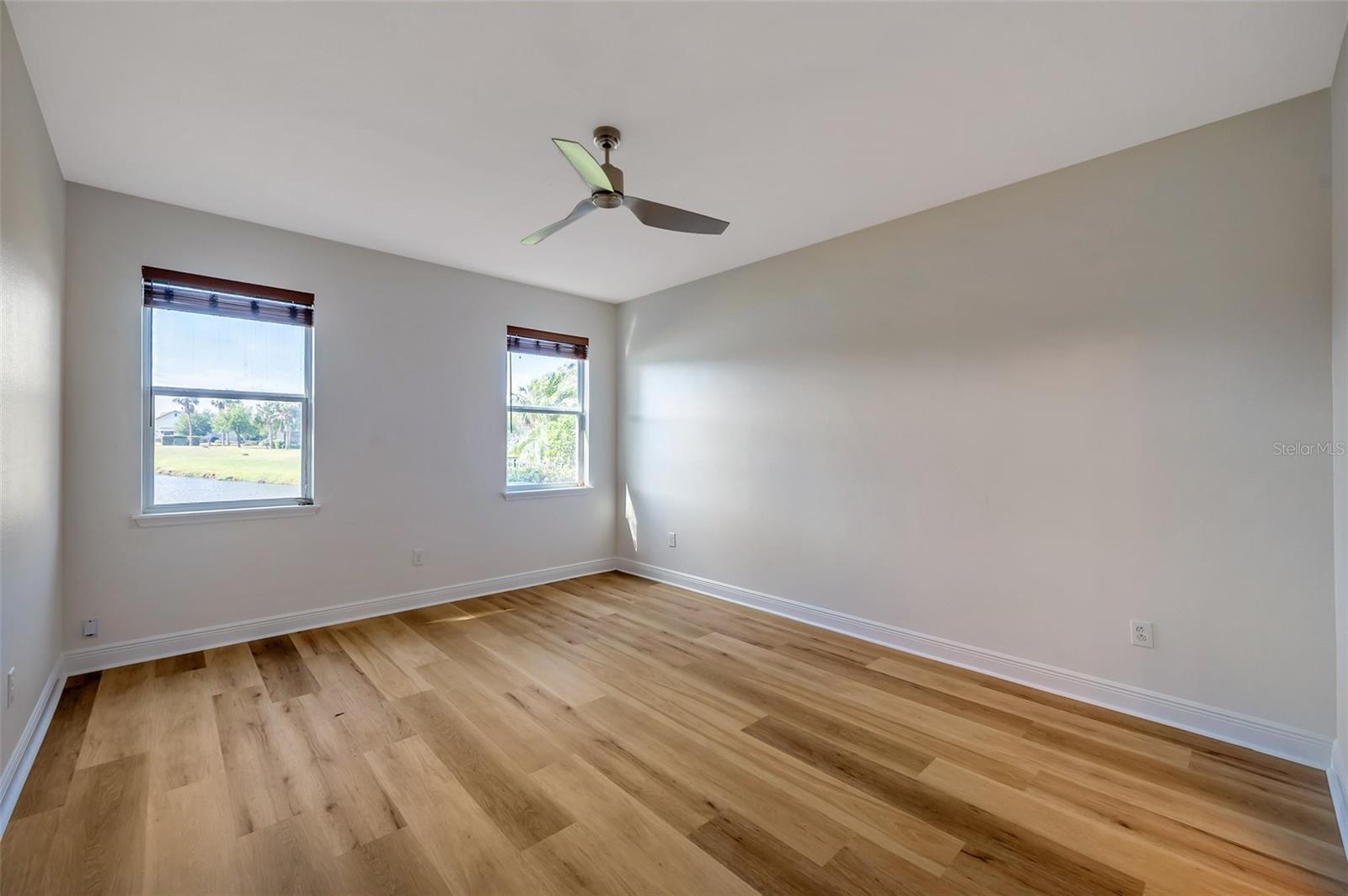 11331 EMERALD SHORE DR, RIVERVIEW, FL, 33579