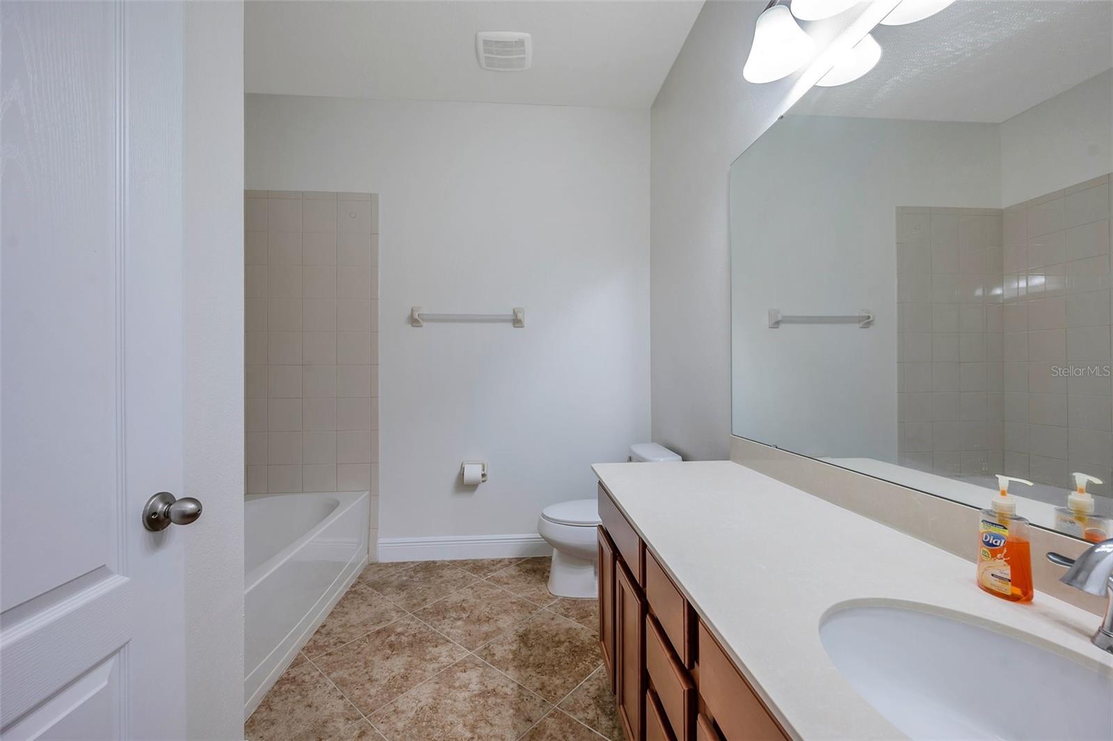 11331 EMERALD SHORE DR, RIVERVIEW, FL, 33579