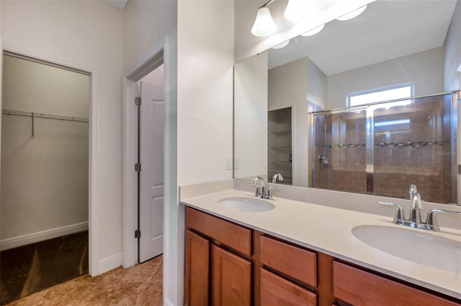 11331 EMERALD SHORE DR, RIVERVIEW, FL, 33579