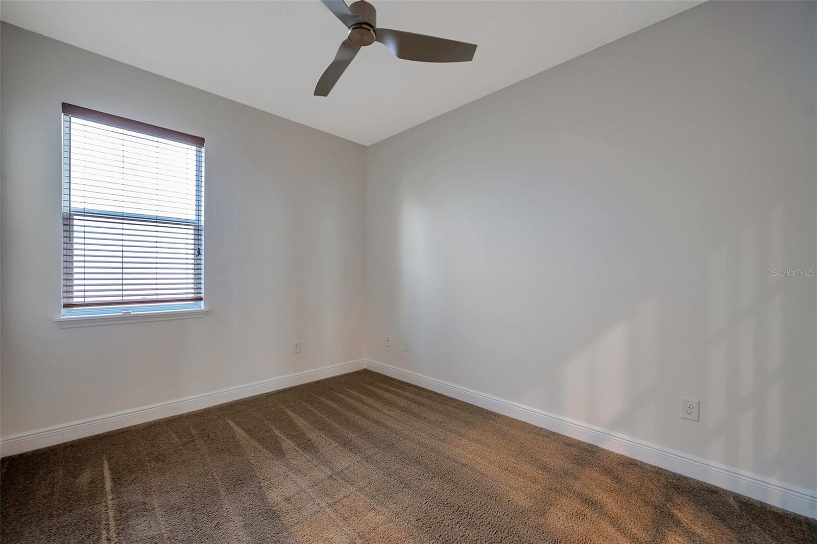 11331 EMERALD SHORE DR, RIVERVIEW, FL, 33579