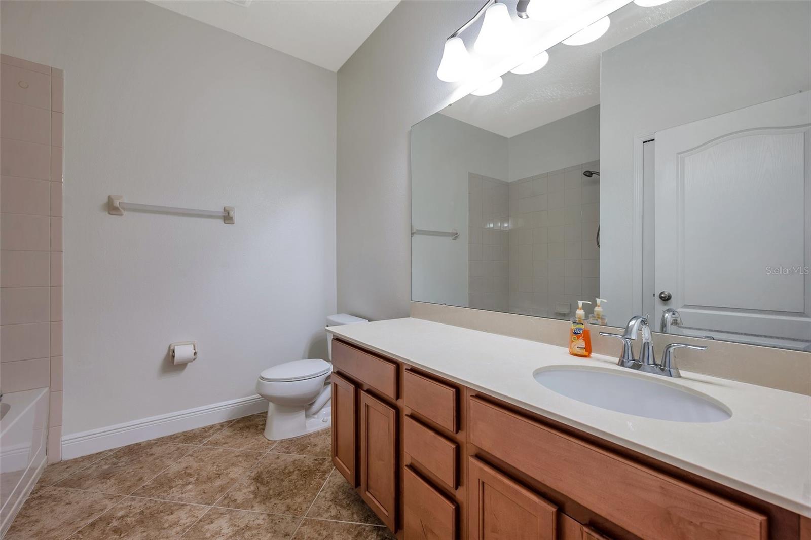 11331 EMERALD SHORE DR, RIVERVIEW, FL, 33579