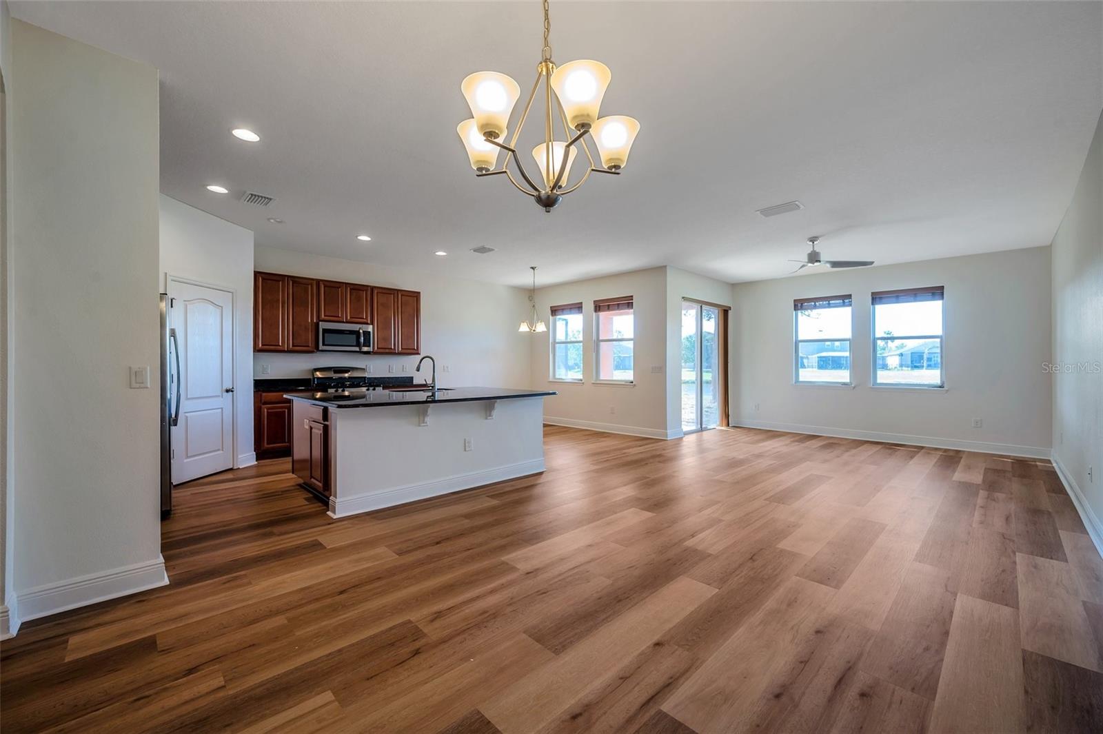 11331 EMERALD SHORE DR, RIVERVIEW, FL, 33579