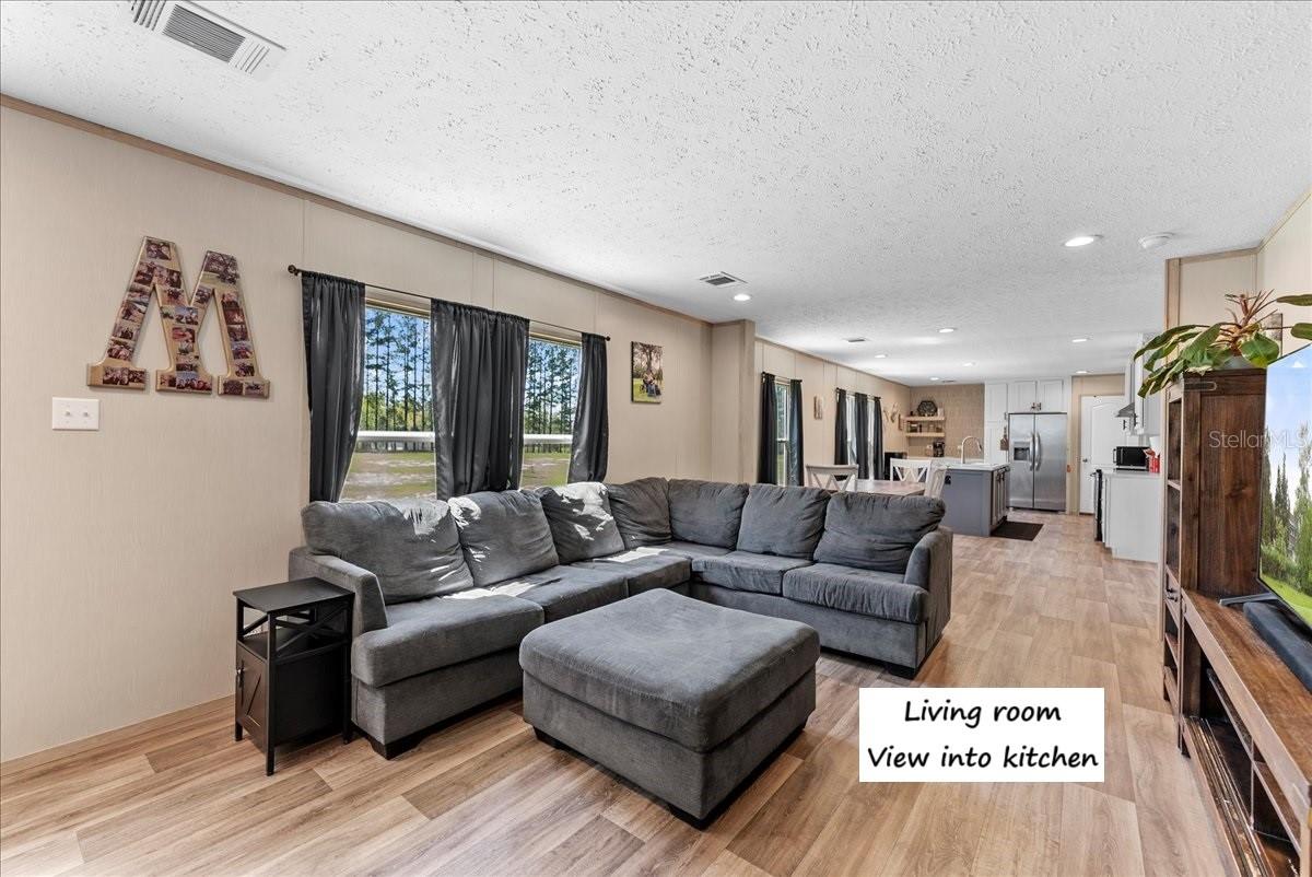 225 SW CARUSO PL, LAKE CITY, FL, 32024