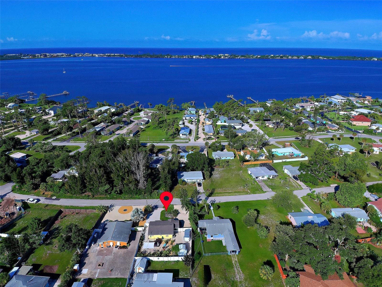 445 SUNSET DR, ENGLEWOOD, FL, 34223