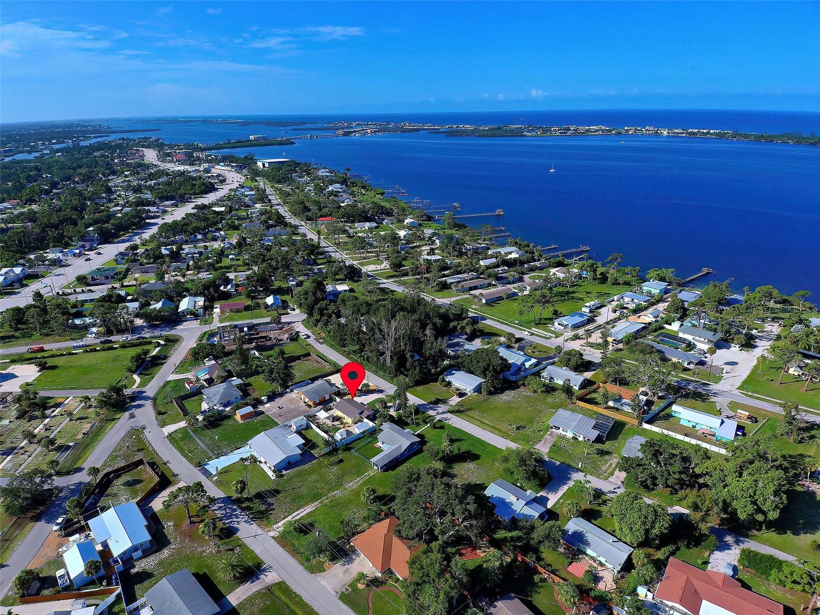 445 SUNSET DR, ENGLEWOOD, FL, 34223