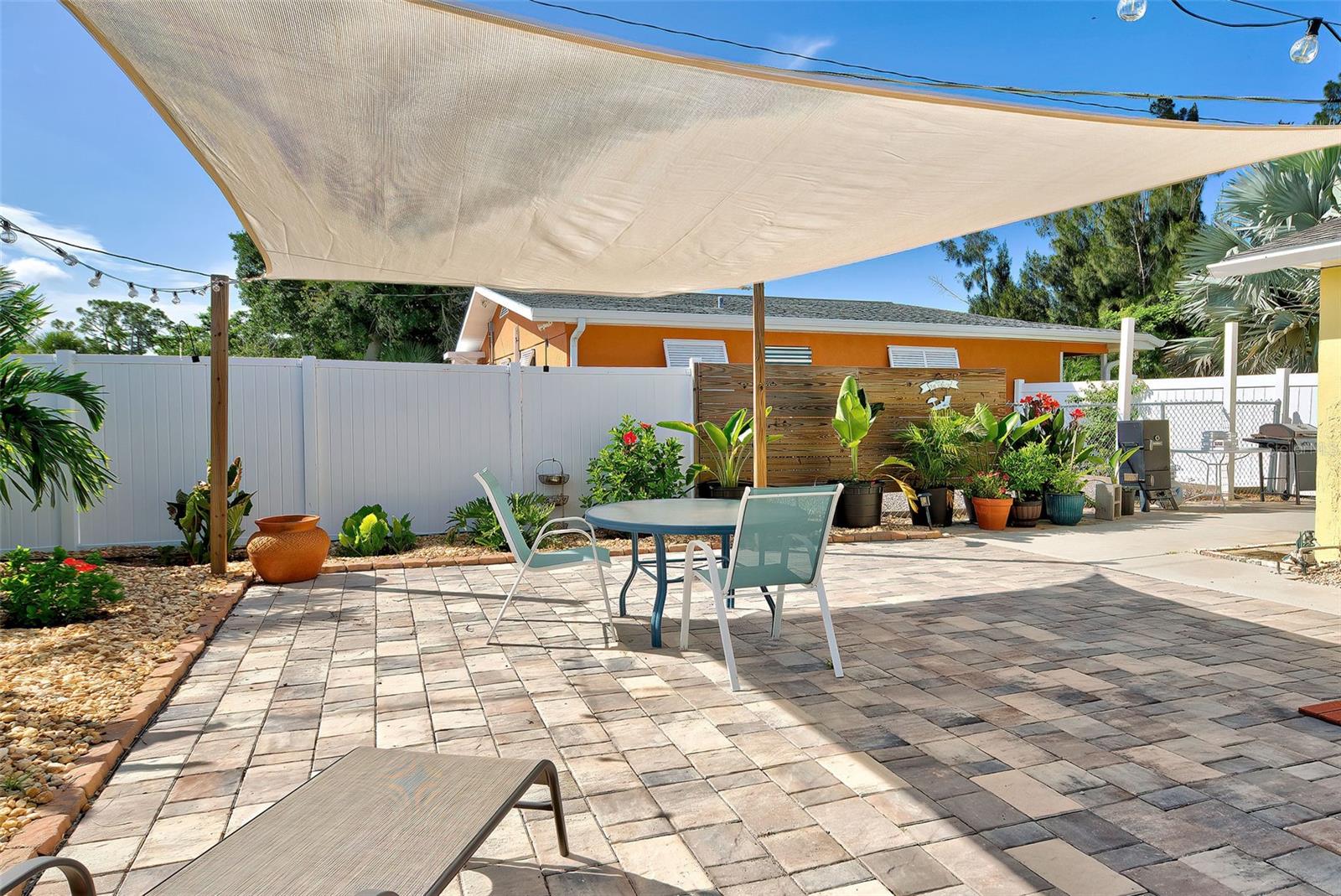 445 SUNSET DR, ENGLEWOOD, FL, 34223