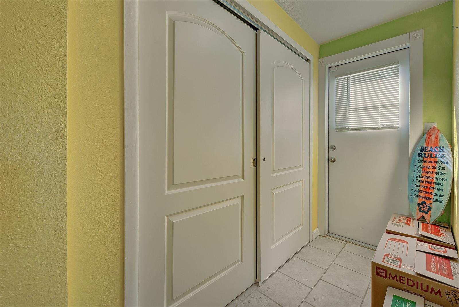 445 SUNSET DR, ENGLEWOOD, FL, 34223