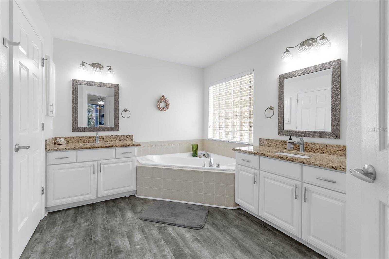 33215 KAYLEE WAY, LEESBURG, FL, 34788