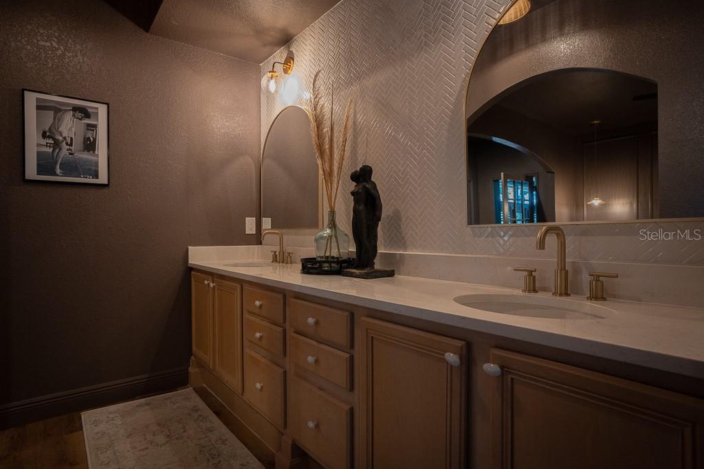 1557 OAK TREE CT, APOPKA, FL, 32712