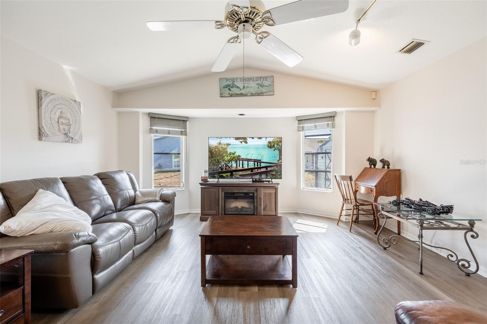 949 CHEVY CHASE ST, PORT CHARLOTTE, FL, 33948