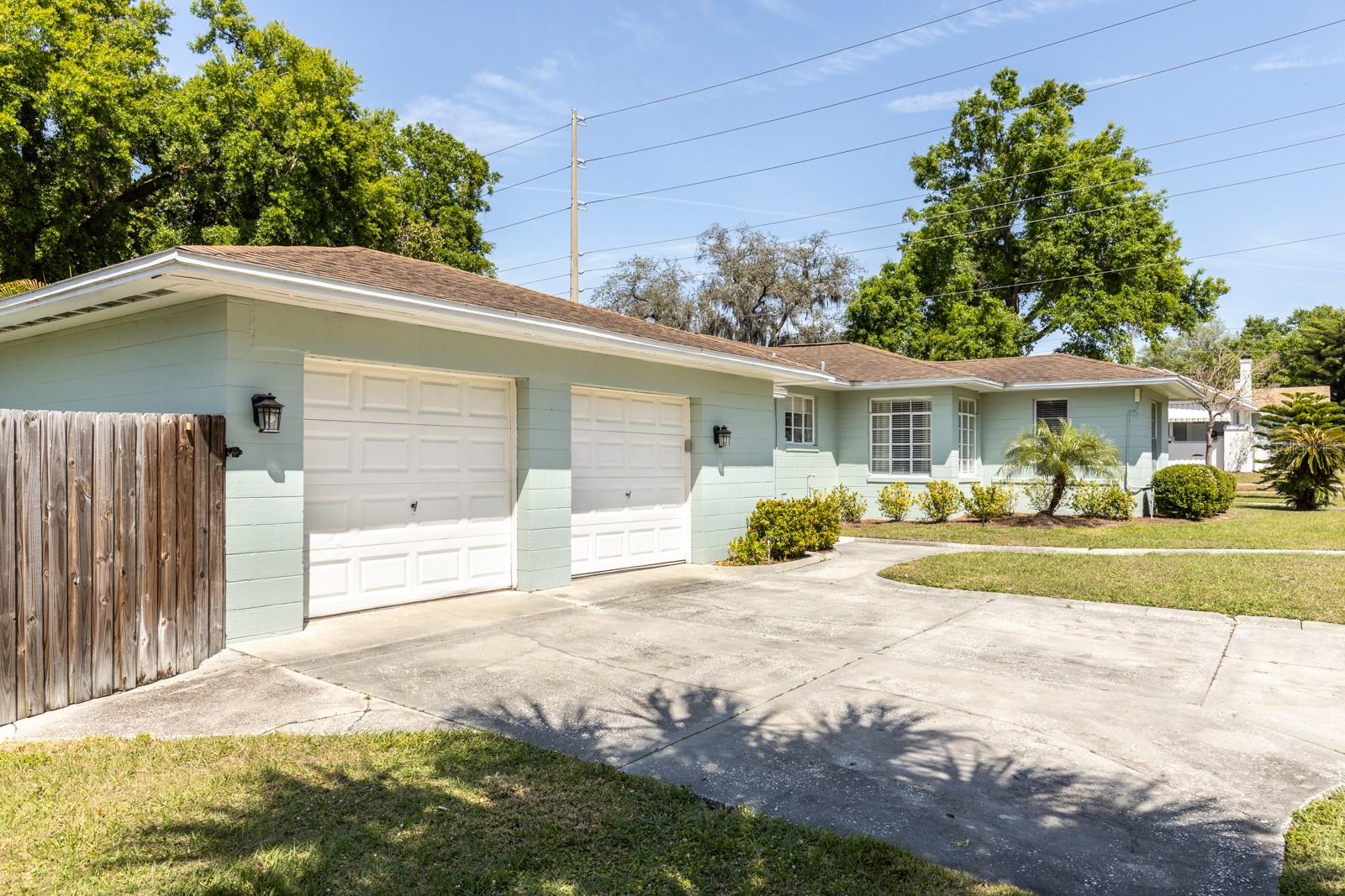 825 S NEW YORK AVE, LAKELAND, FL, 33815