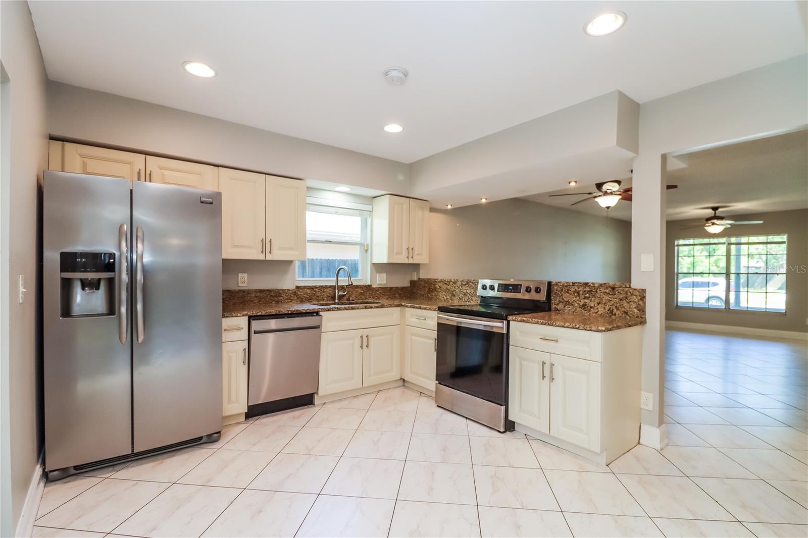 16012 BALLICA DR, TAMPA, FL, 33618