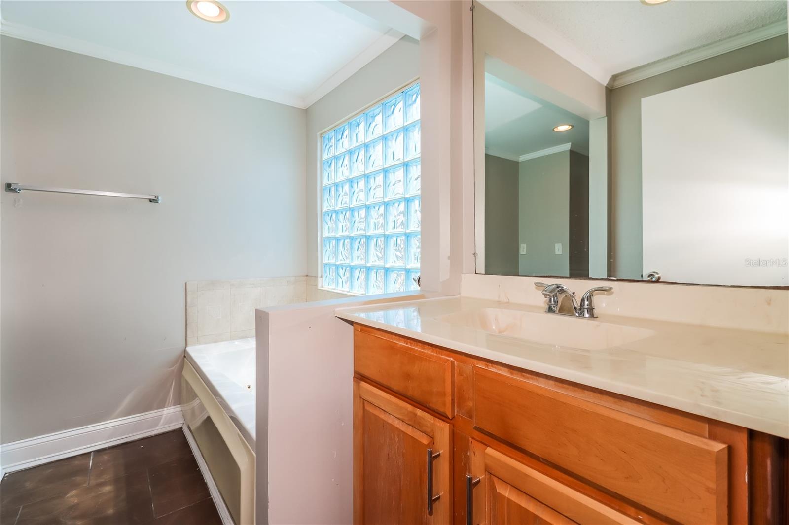 16012 BALLICA DR, TAMPA, FL, 33618