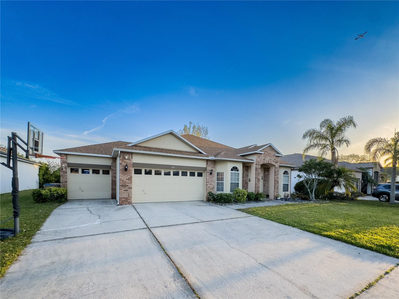 225 STRATHMORE CIR, KISSIMMEE, FL, 34744