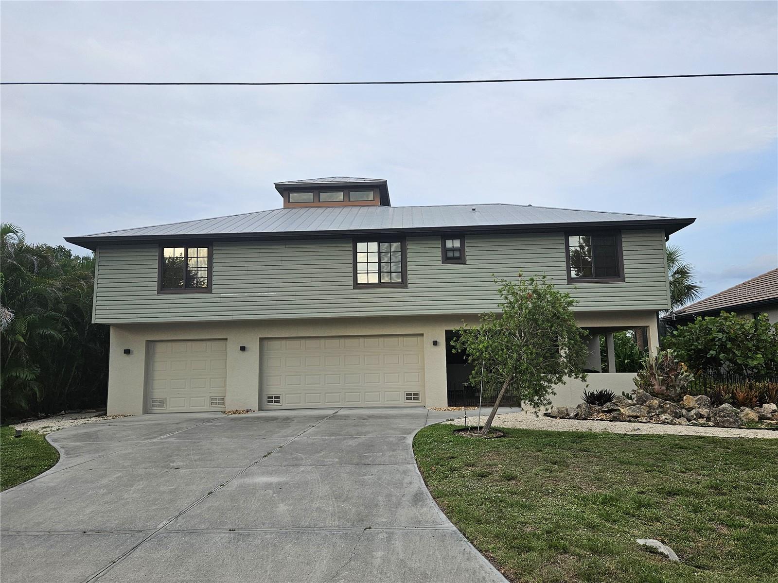33 TEE VIEW PL, ROTONDA WEST, FL, 33947