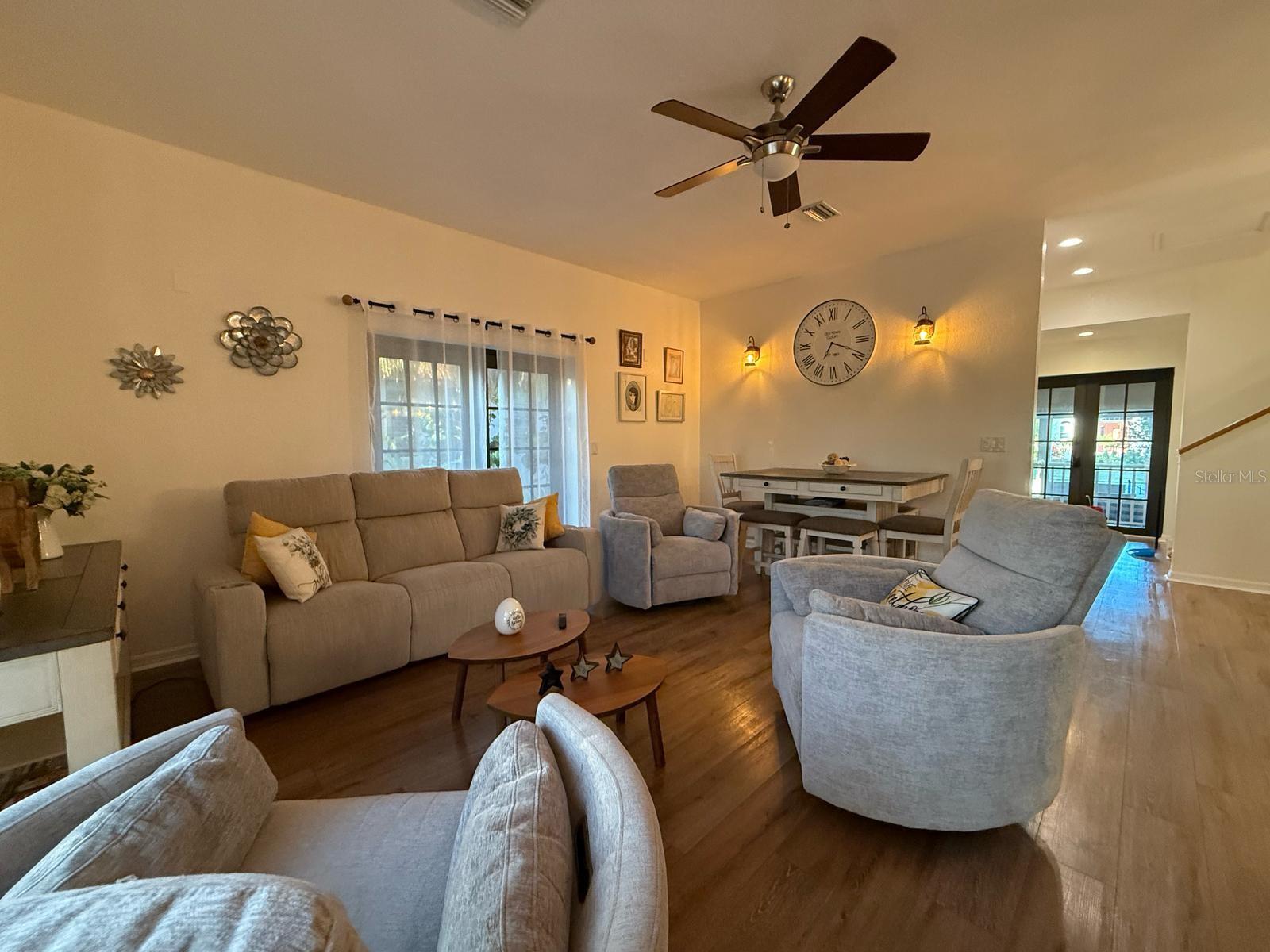 33 TEE VIEW PL, ROTONDA WEST, FL, 33947