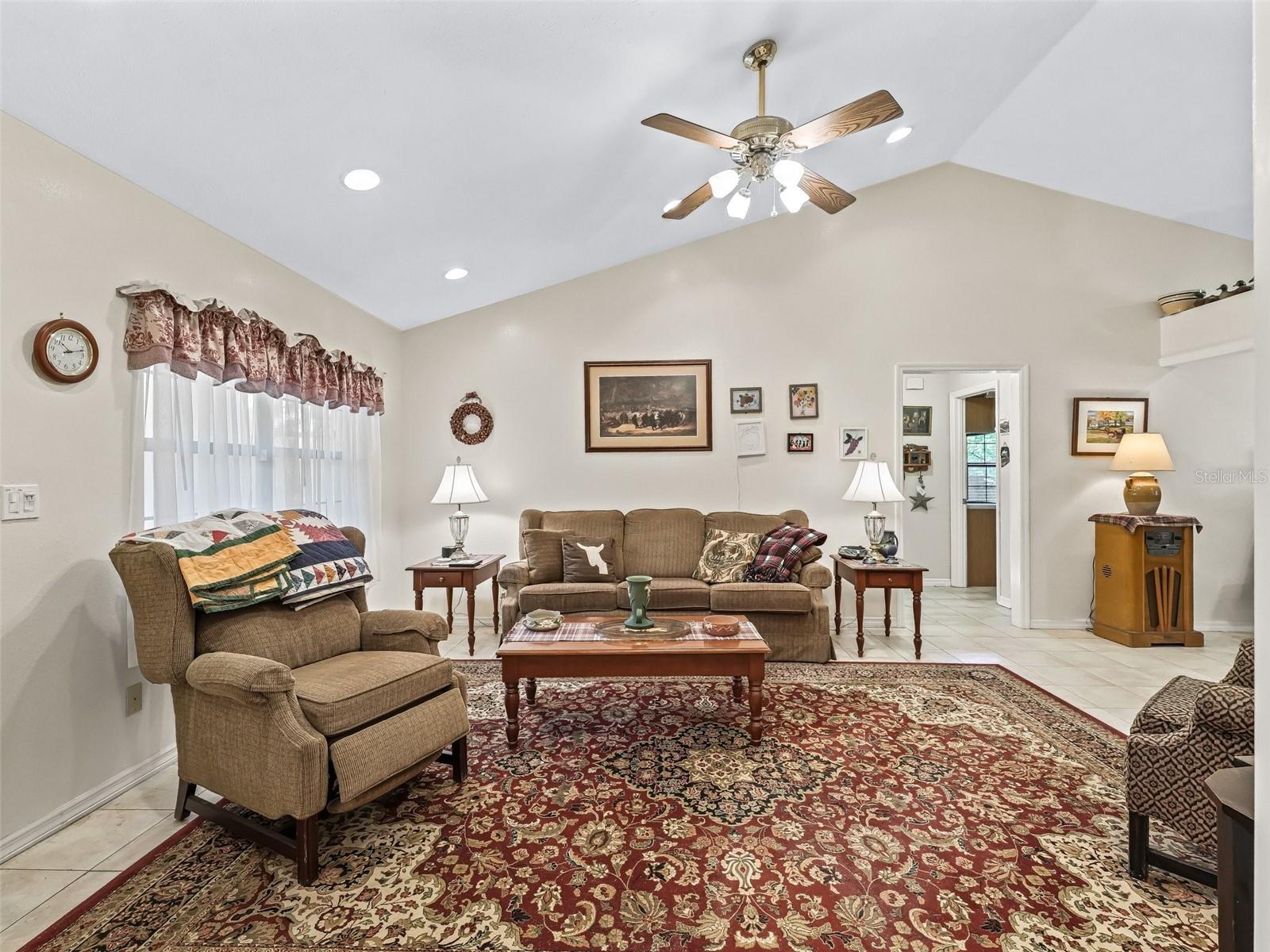 16 NORTHERN DANCER DR, OCALA, FL, 34482