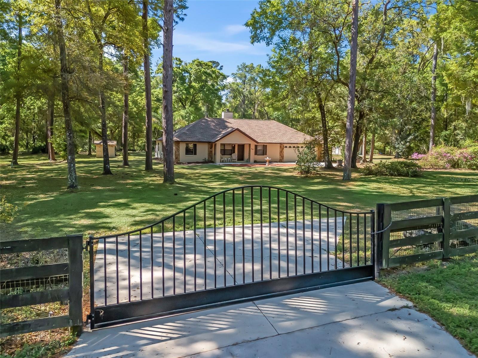 16 NORTHERN DANCER DR, OCALA, FL, 34482