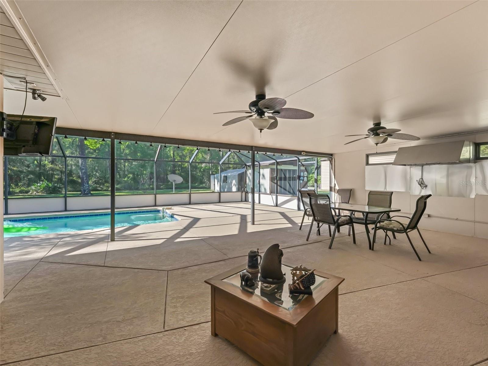 16 NORTHERN DANCER DR, OCALA, FL, 34482