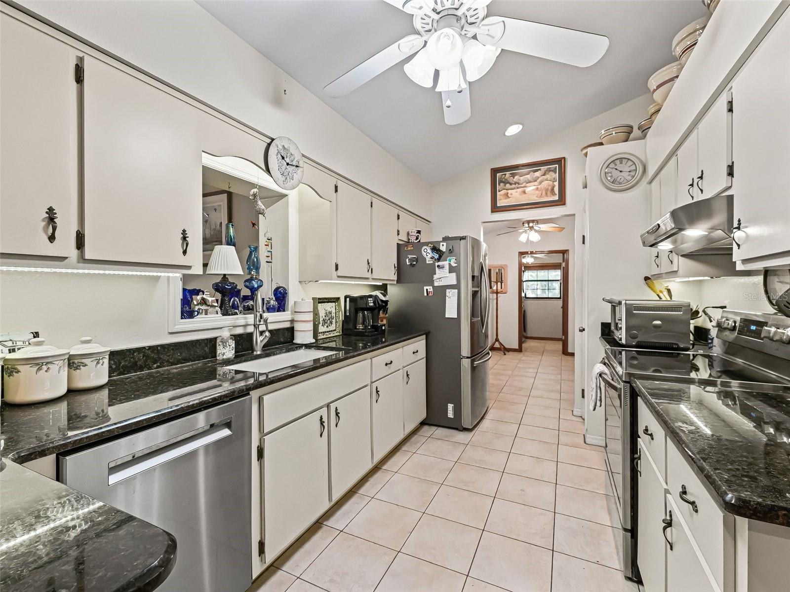 16 NORTHERN DANCER DR, OCALA, FL, 34482