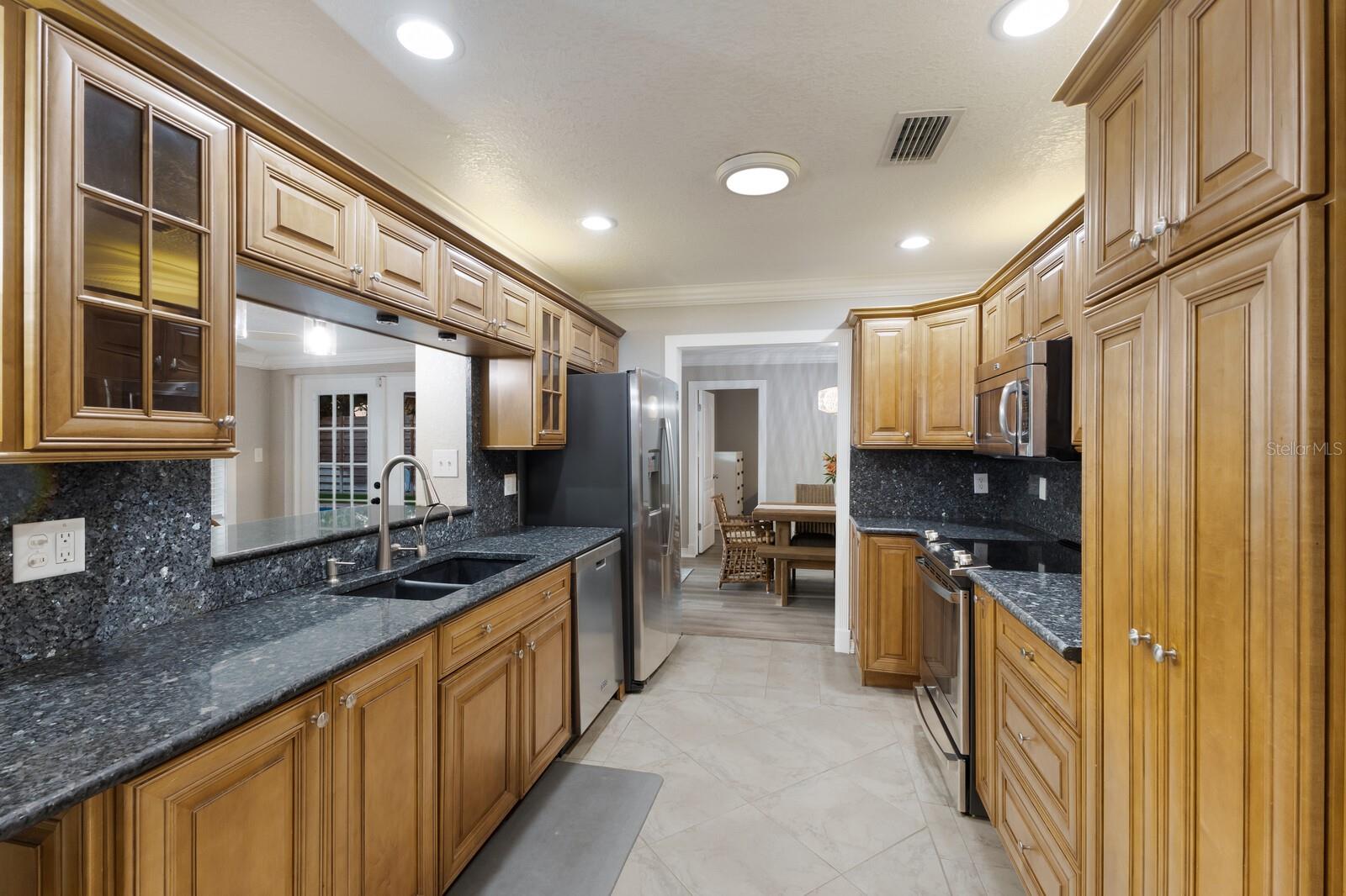 1204 64TH ST NW, BRADENTON, FL, 34209