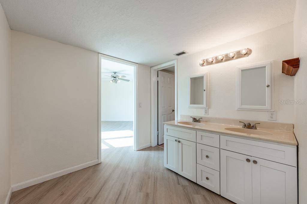 980 ENCOURTE GRN, APOPKA, FL, 32712
