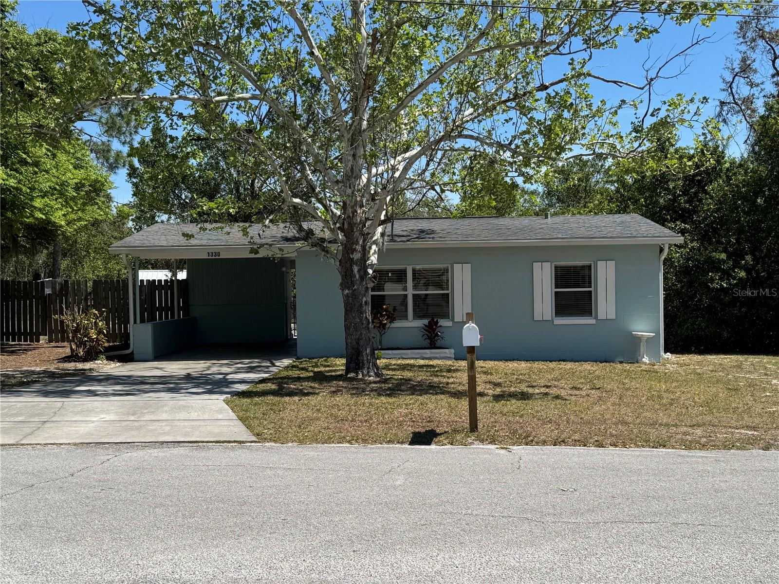 1330 INDIANA AVE, MOUNT DORA, FL, 32757
