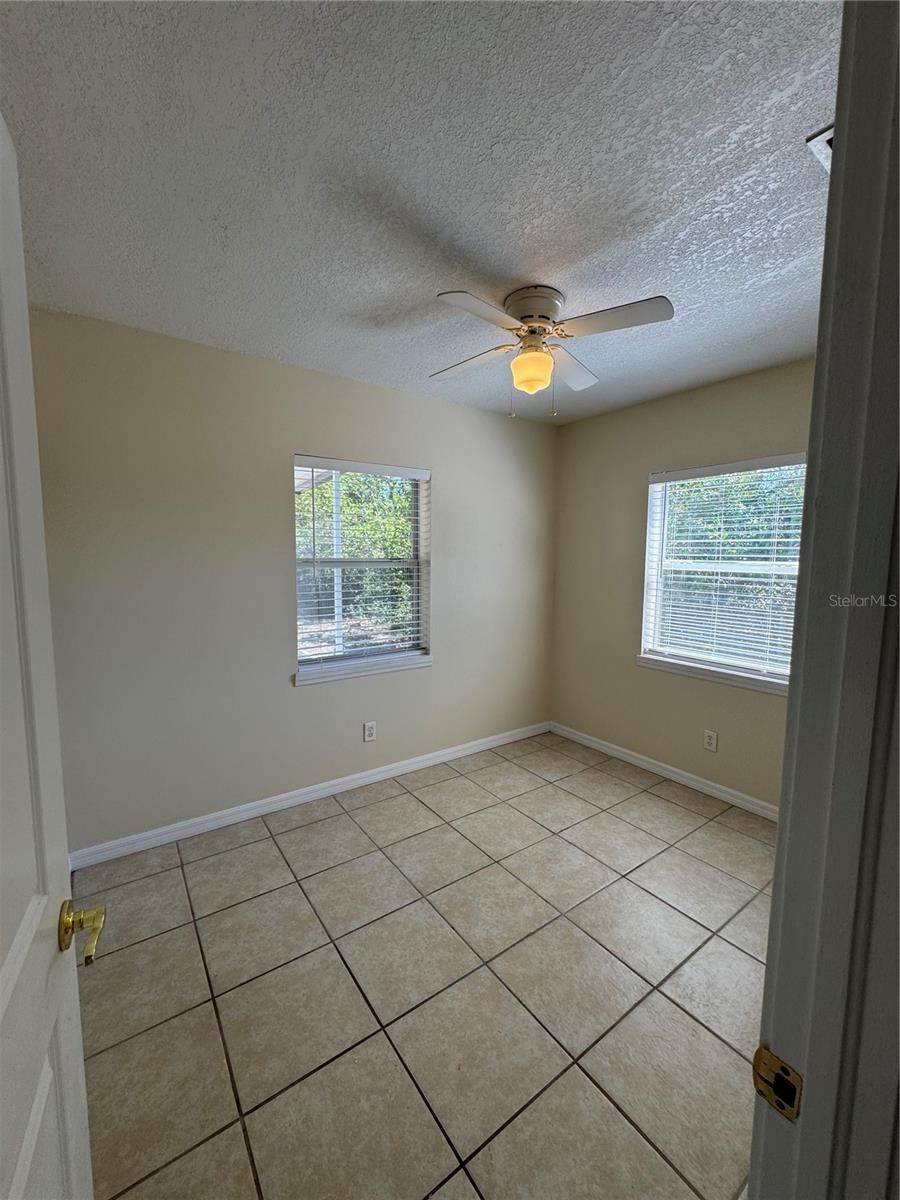 1330 INDIANA AVE, MOUNT DORA, FL, 32757