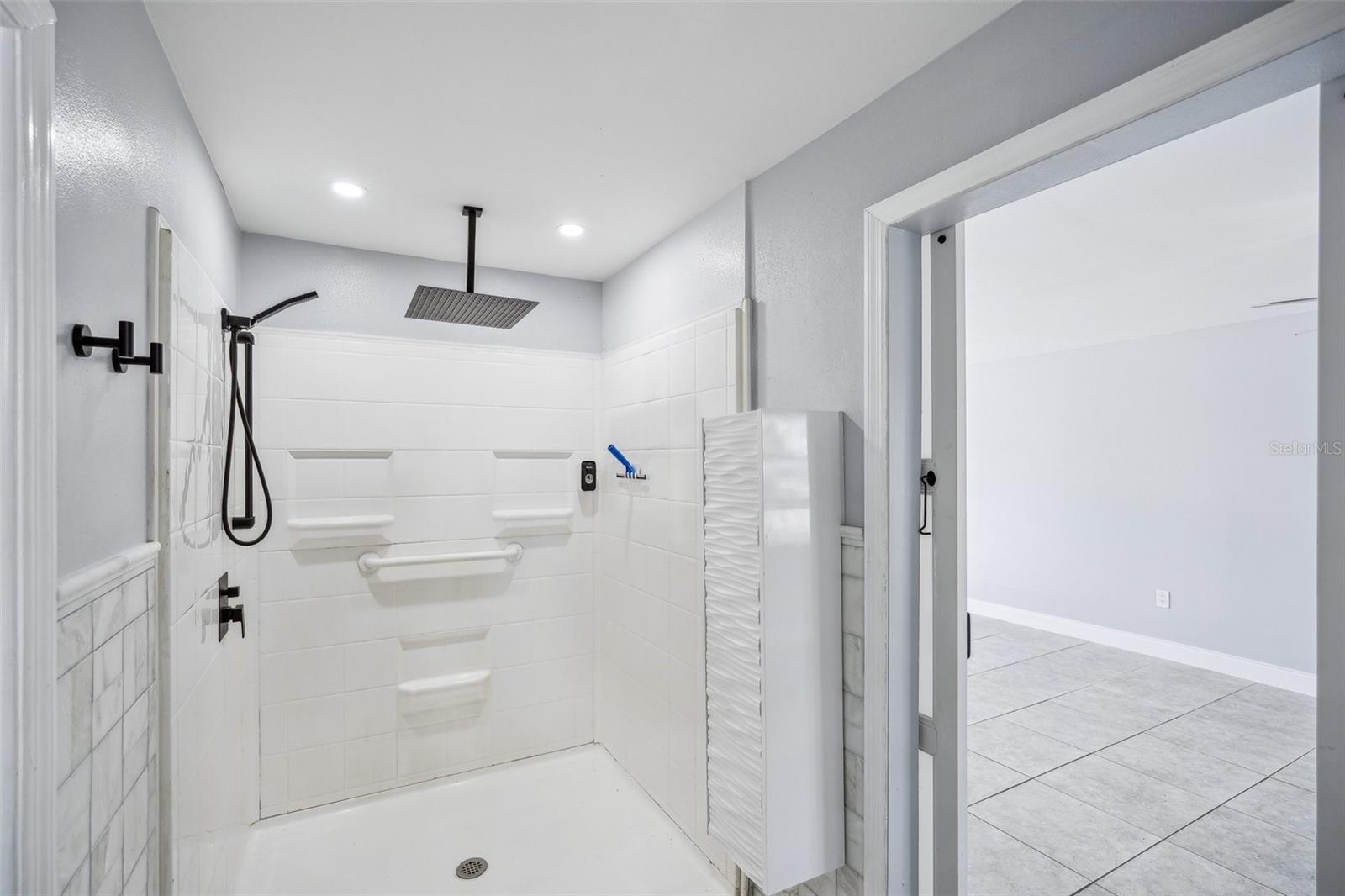1832 FLAMINGO DR, NORTH FORT MYERS, FL, 33917