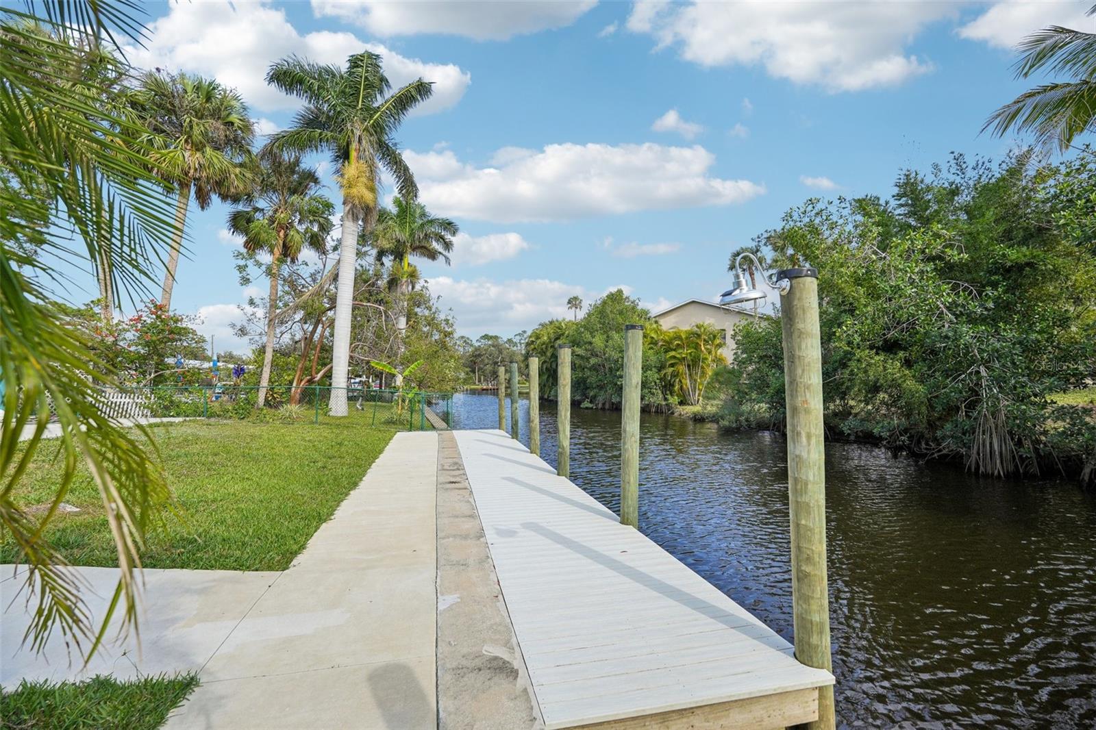 1832 FLAMINGO DR, NORTH FORT MYERS, FL, 33917
